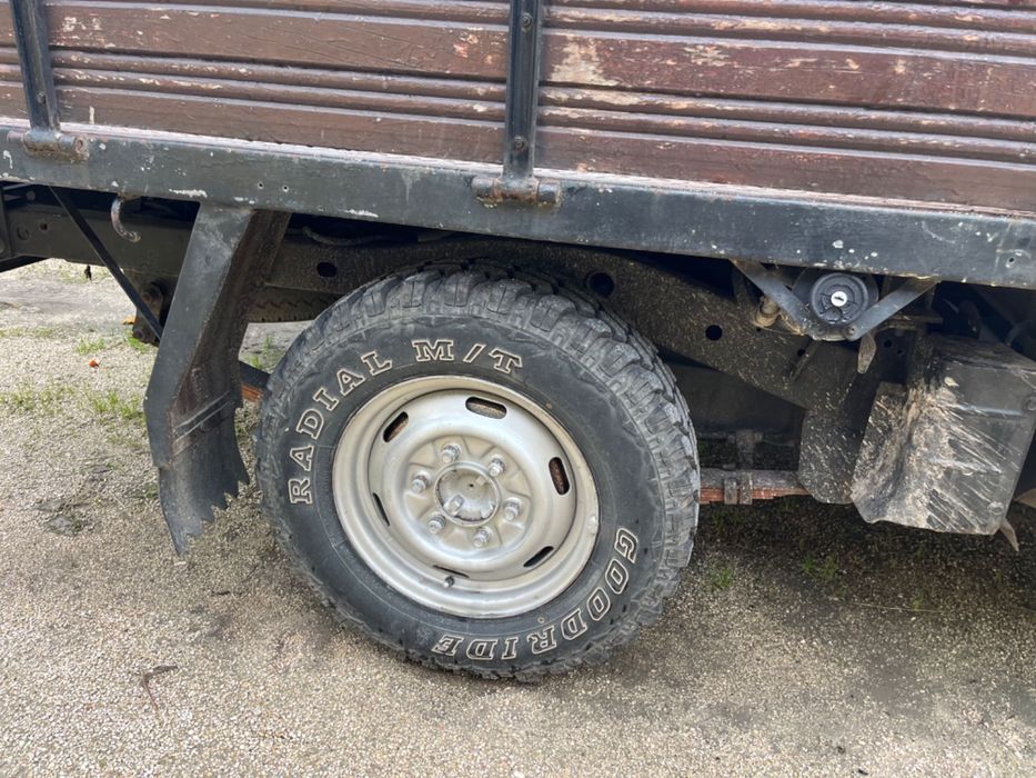 Mazda B 2500 pick up