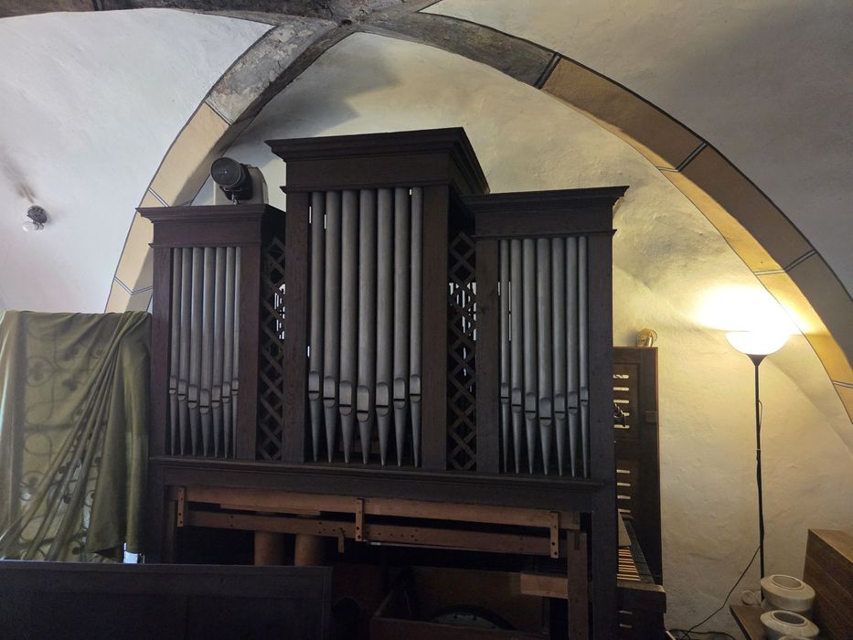 Piszczałkowe organy kościelne 6 gł. Mechaniczne.