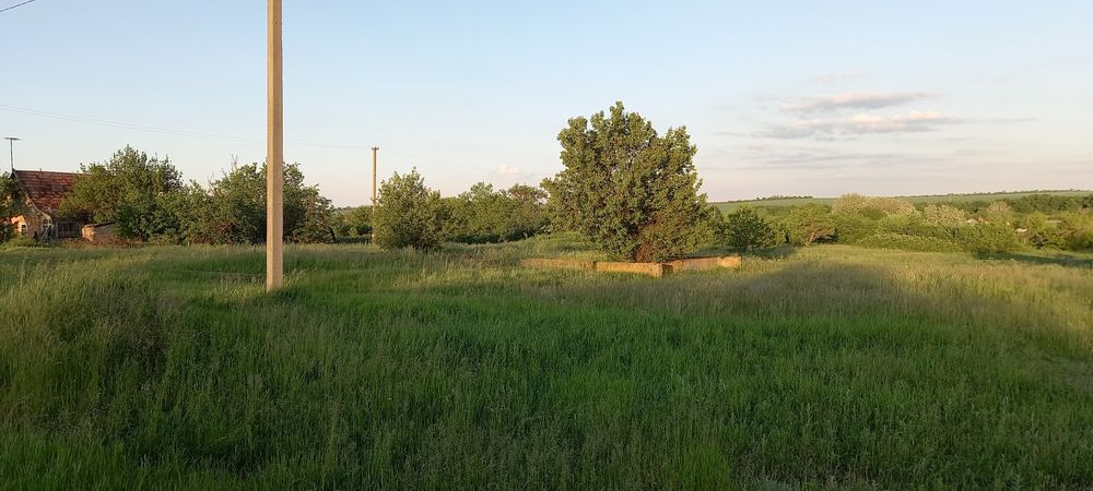 Продам земельну ділянку в Томаківці під забудову (вул Садова)