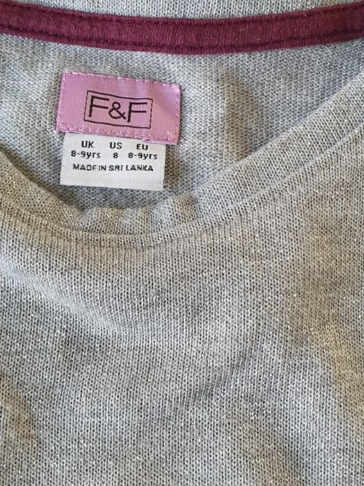 Elegancka bluzka ze srebną nitką  F&F 134