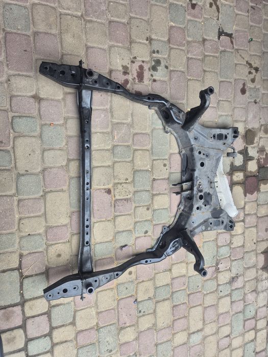 Передній підрамник mazda cx5 2023