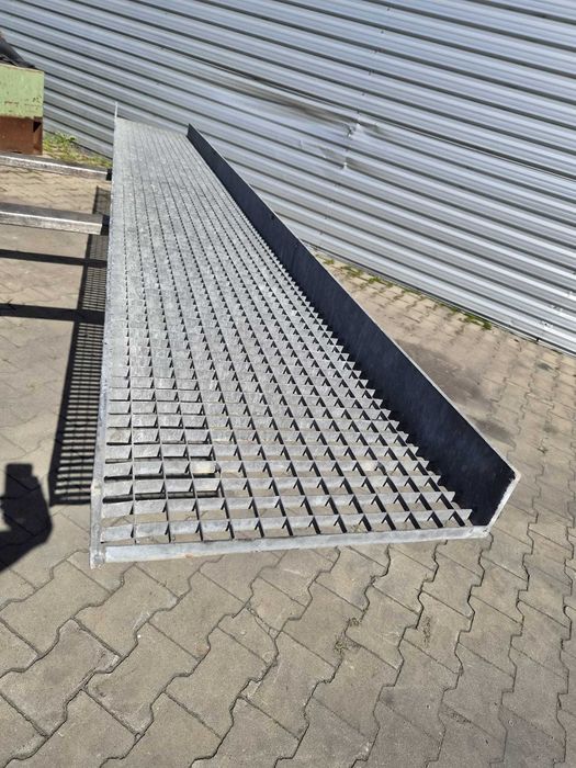podest krata wema ocynkowana najazd kanał przejazd antresola