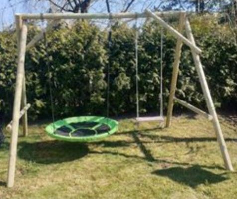 Huśtawka ogrodowa,stelaż drewniany