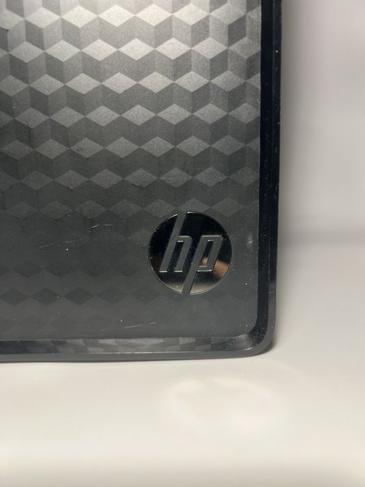 Desktop HP AMD RYZEN 3
