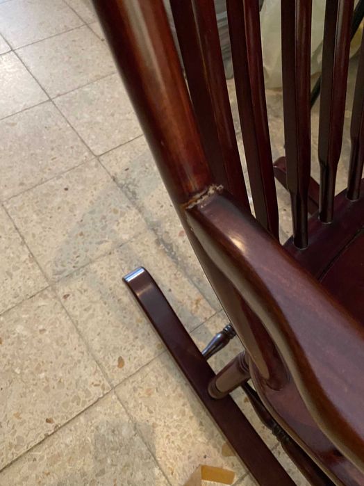 Cadeira baloiço em Pau Rosa (PREÇO NOVO)