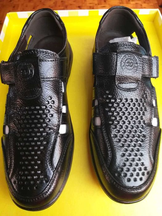 Sandálias masculinas