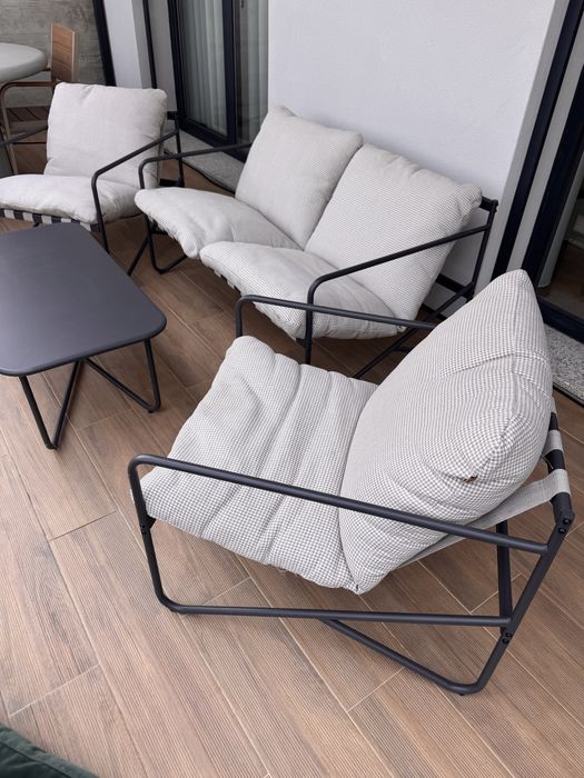 Conjunto Jardim, Sofá + mesa