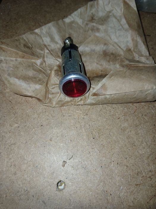 Продам лампы 12 v