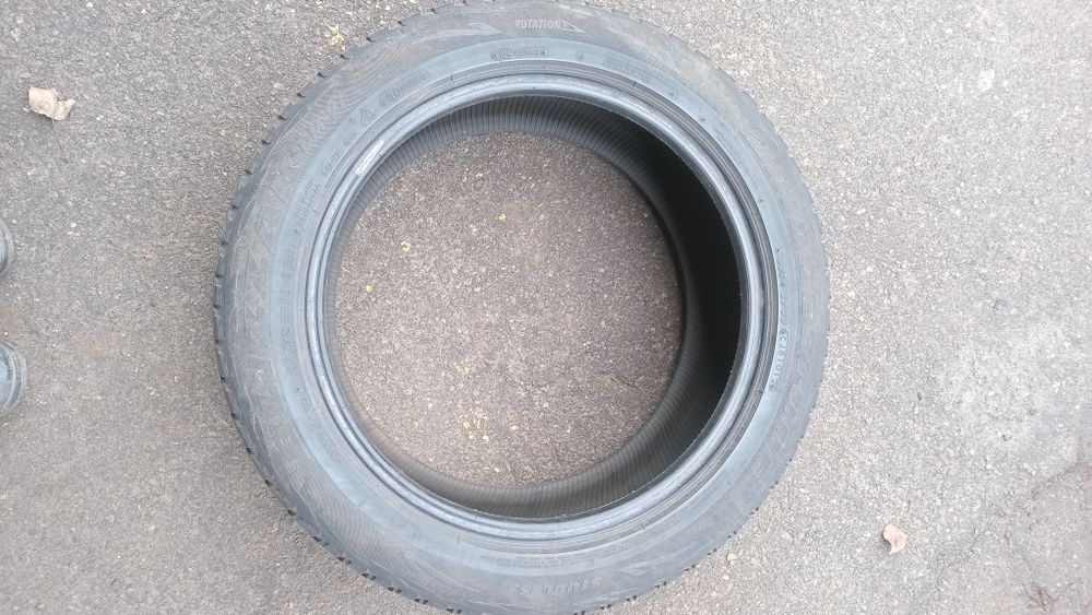 Продам Шины  Bridgestone 225/55/18