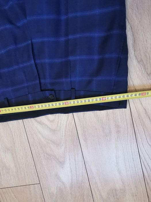 Garnitur męski na 178 cm.