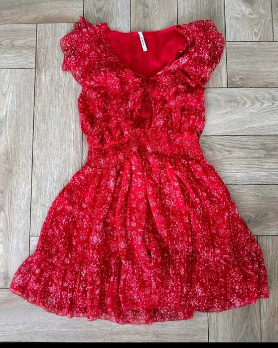 Sukienka 36 S Pepe jeans czerwona falbanki dekolt v