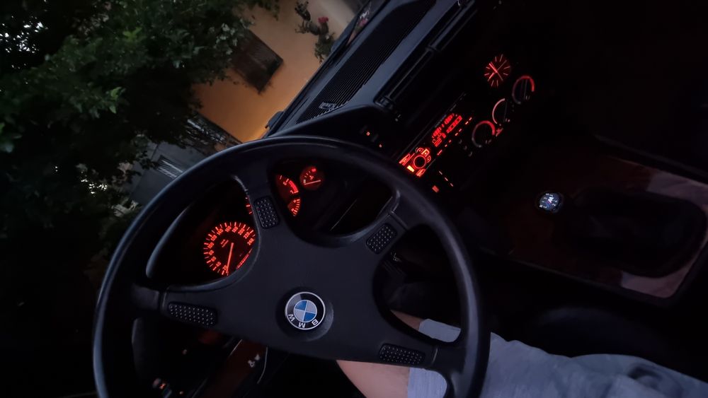Продам BMW 5 E34 520I M50B20