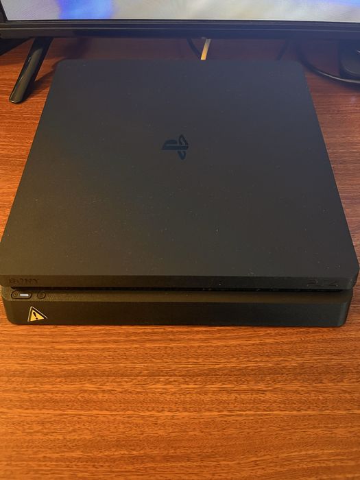 Anúncio do Pack PlayStation 4 (Consola + Jogos + Acessórios)