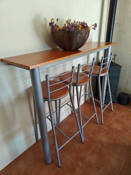 Balcão cozinha com 3 bancos64332162863107121