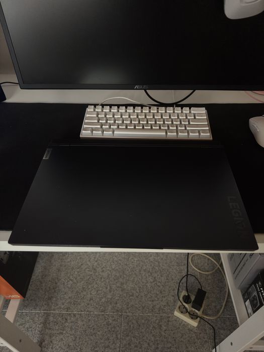 Legion 5 ( ryzen 5 5600H Rtx 3060)