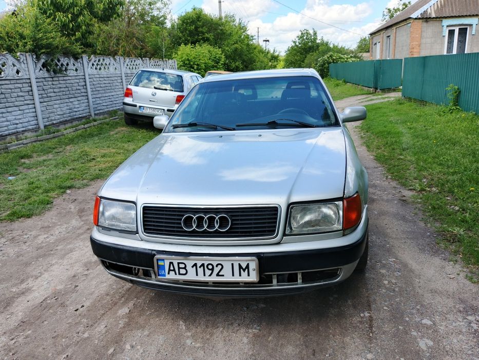 Продам ауді 100с4