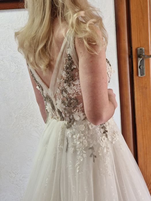 Весільна сукня плаття