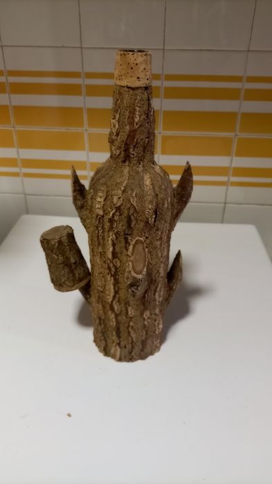 Garrafa forrada a cortiça