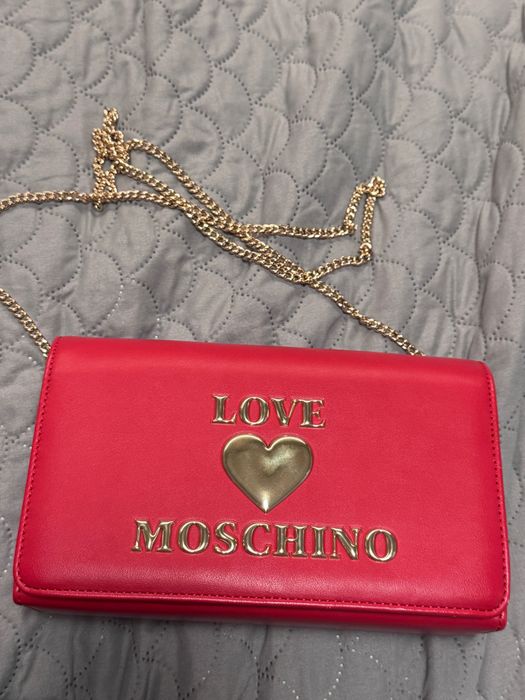 Torebka Love Moschino czerwona kopertówka