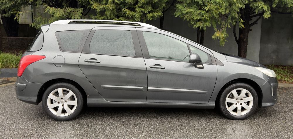 Peugout 308 1.6 HDI 110 CV Ano 2010 ( 7 Lugares Nacional )