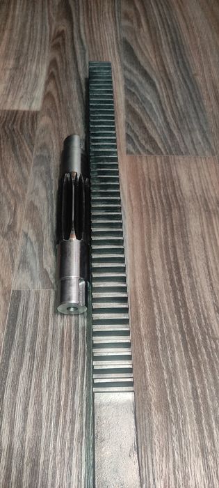 В наявності! Рейка до дровокола та вал шестернi, комплект!