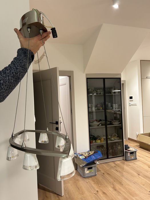 Żyrandol (oświetlenie górne)