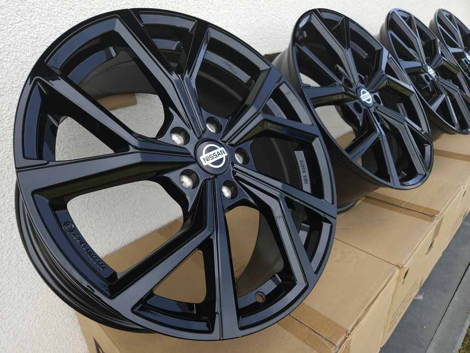 Nissan 18 " Nowe 5x114,3 Qashqai X-Trail Rogue Felgi Czarne Alufelgi