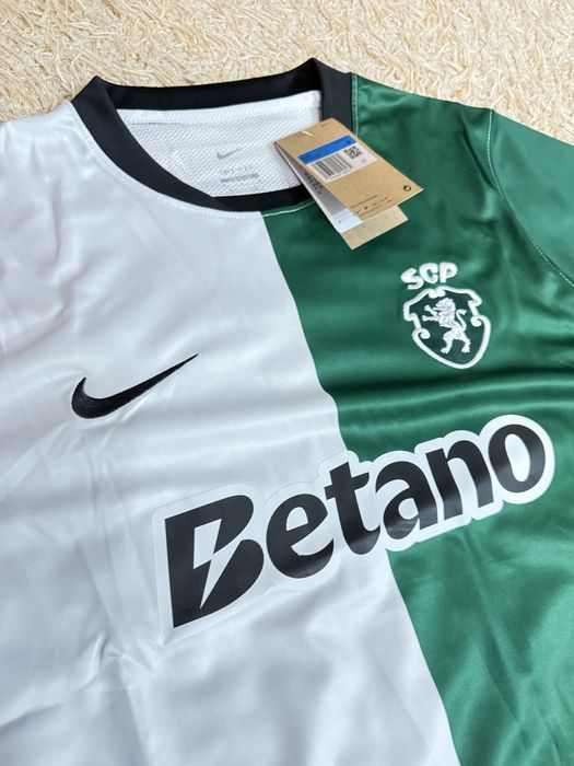 Camisola sporting stromp 25/26