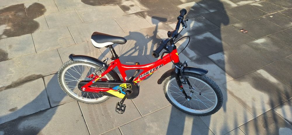 Czerwony rower dziecięcy 18"