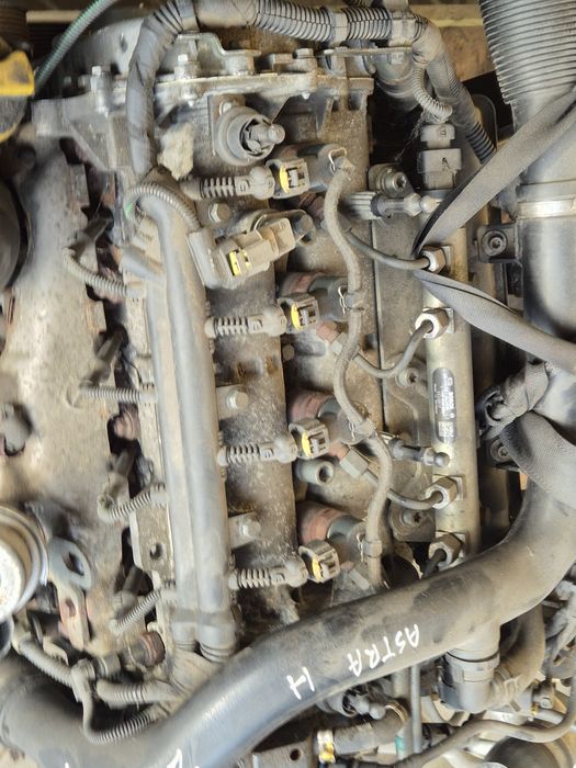 Silnik Opel Astra H 1.3 CDTI  Z13DTH  kompletny