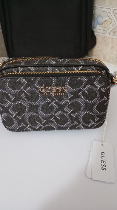 Mala tiracolo Guess