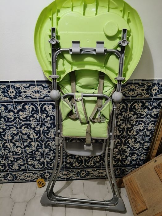 Cadeira de refeição