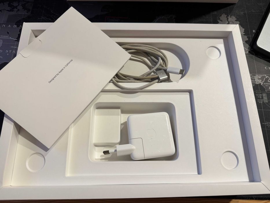 Apple MacBook Pro 14” M3 8GB 512GB Silver – Stan Jak Nowy!