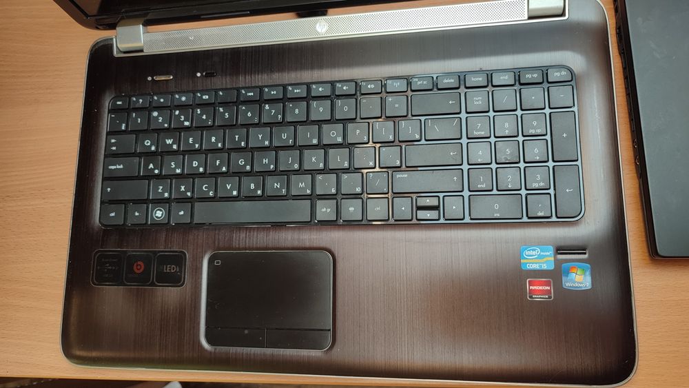 Ноутбук HP Pavilion dv7