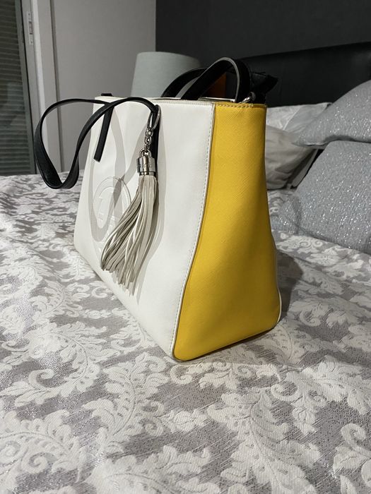 Bolsa da marca Blu Byblos