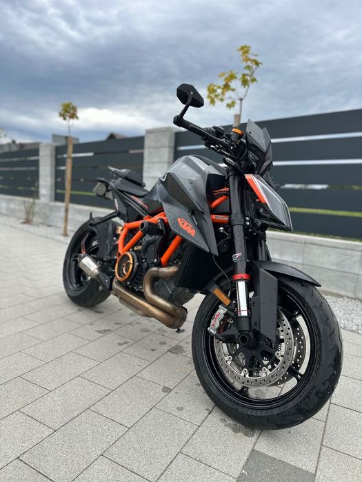 KTM