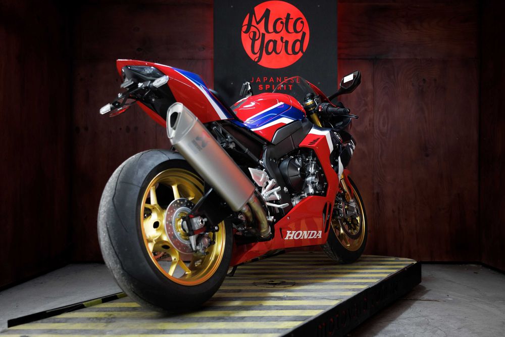 Honda CBR1000RR-R Fireblade SP із Японії