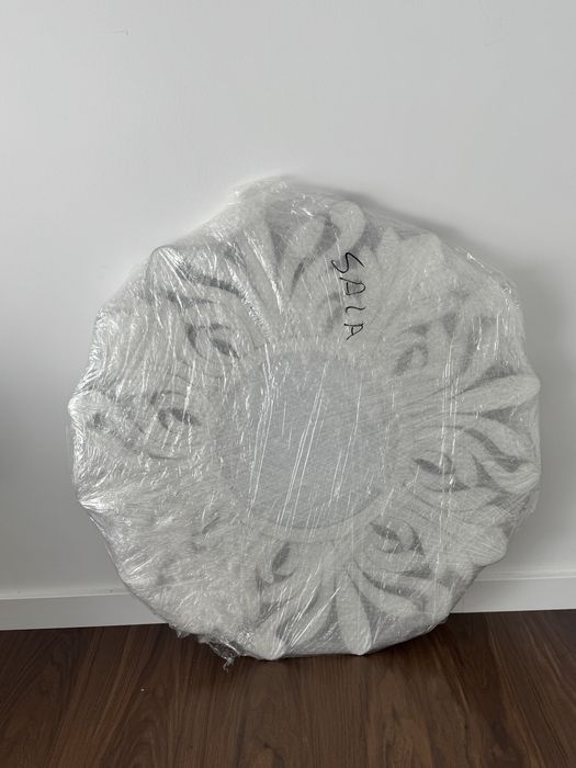 Espelho em forma de flor