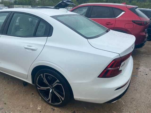 VOLVO S60 2023 США