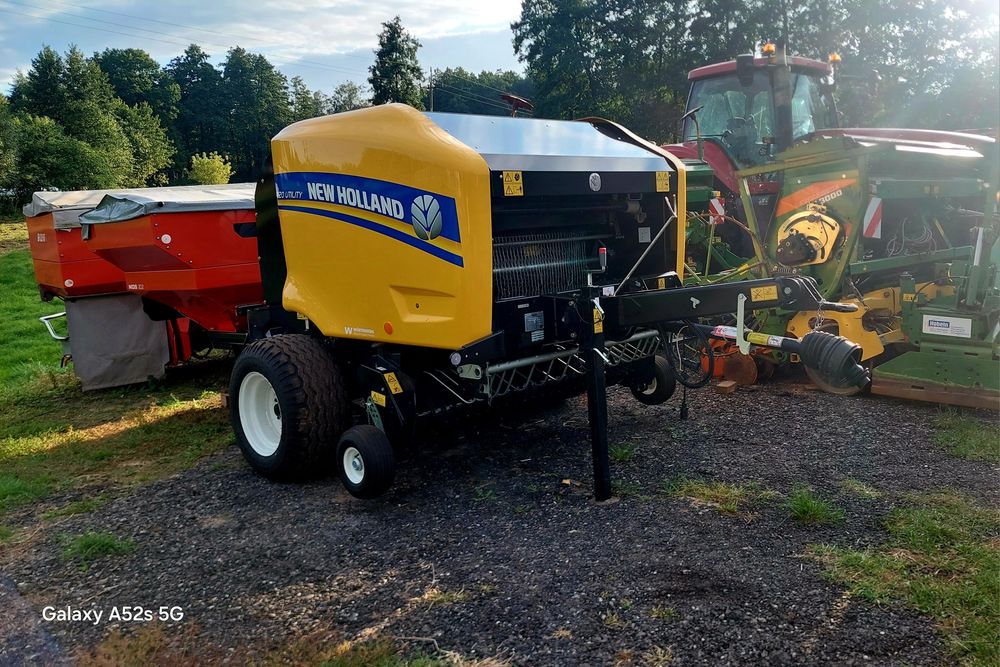 Prasa rolująca New Holland Br 120 Utylity. Jak nowa.