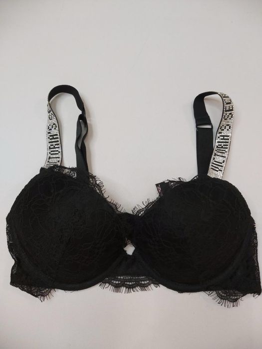 Бюстгальтер Victoria’s Secret Black Lace Embellished оригінал 70C