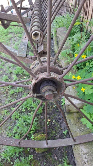 Продам кінну сіногребку в доброму стані