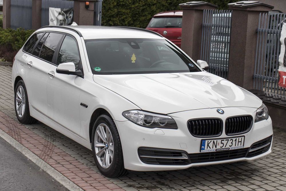 BMW 520d Touring 2.0 Diesel automat – wynajem od 200 zł