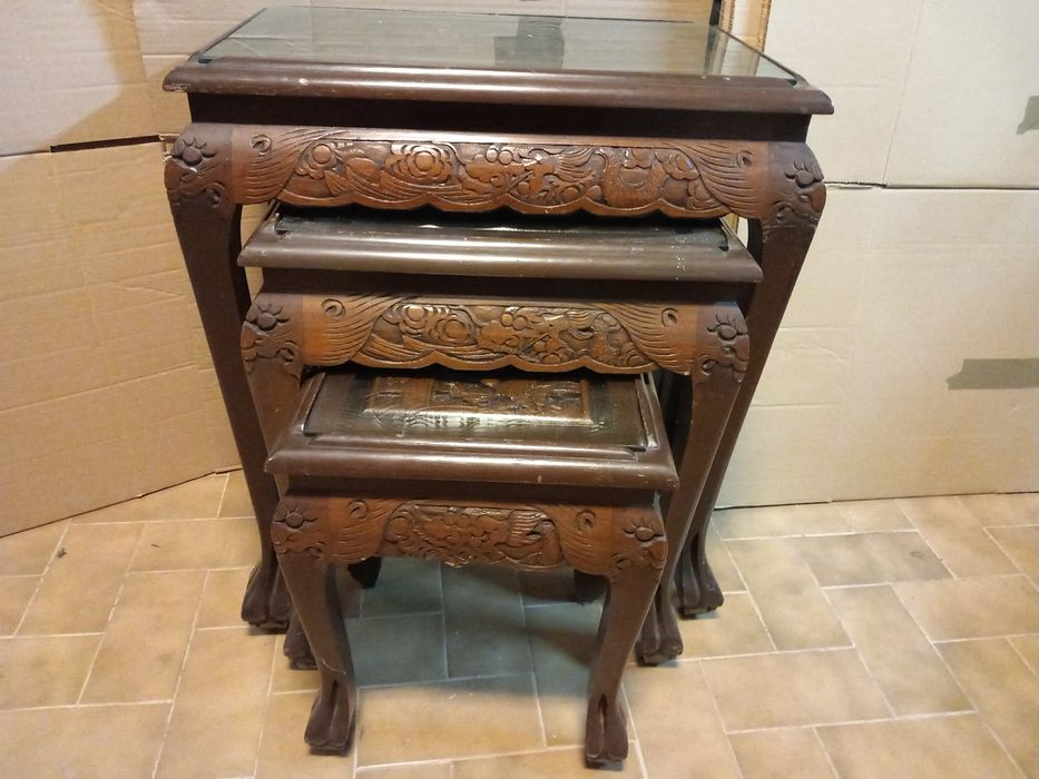 Mesas de apoio aninhamento chinesas  em madeira teca