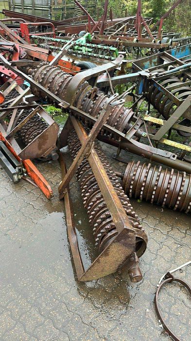 Wały posiewne pojedyncze sekcje