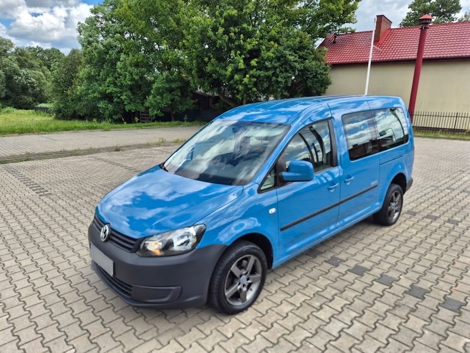 Maxi Long. 2.0 8v, prosta  benzyna z gazem LPG. 7 osób,  7 miejsc