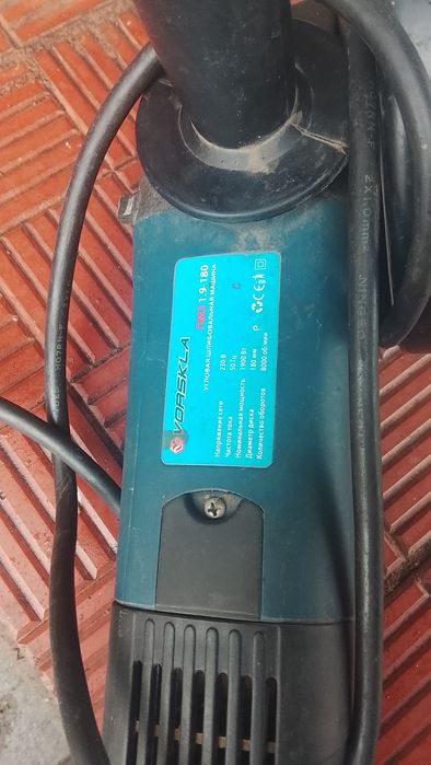 Продам болгарку Ворскла