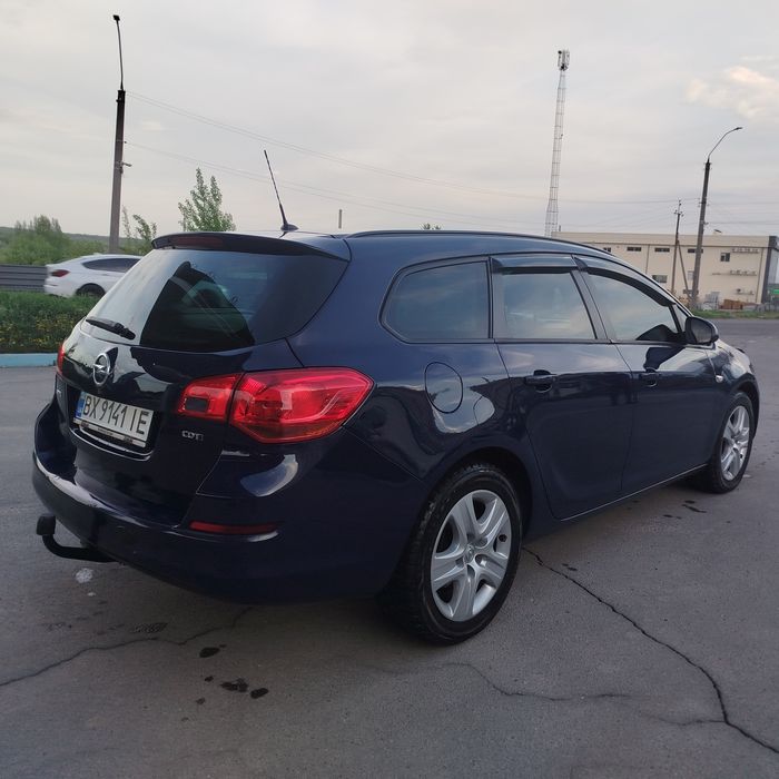 Опель Астра 1,7 tdi. 2011р