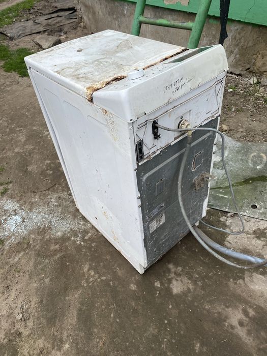 БУ Пральна машина з вертикальни завантаження INDESIT ITW E 71252 W (EU