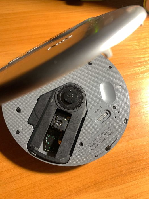 Портативний програвач CD Aiwa XP-EV50